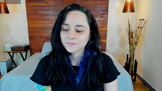 KatherineBond online show from 31, 1, 2025