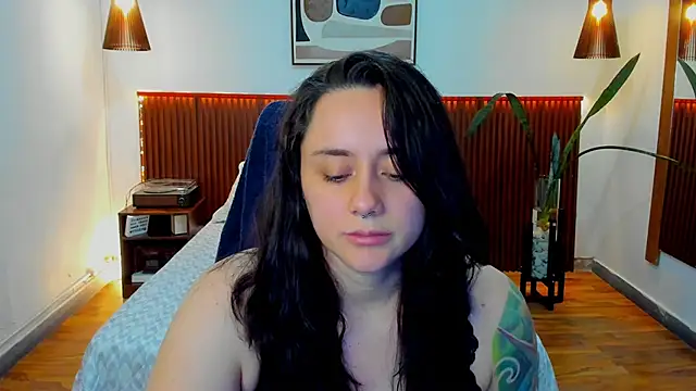 Snapshot of KatherineBond chatting on 9, 3, 2026 KatherineBond online show from 9, 3, 2026