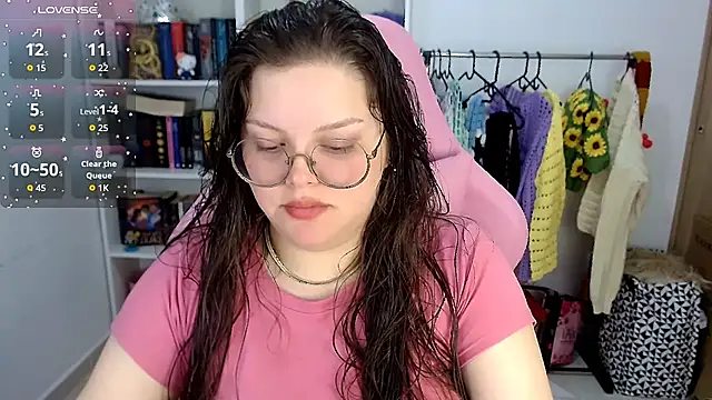 Gabiwaifu online show from 15, 11, 2025