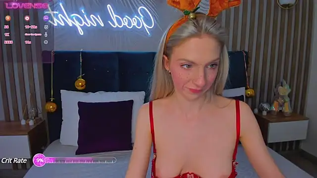 Emilly Hart online show from 30, 12, 2024