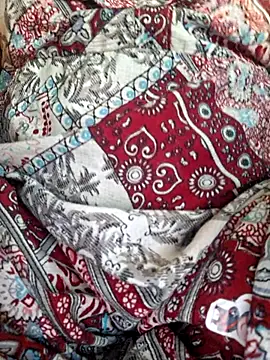 Snapshot of Priya_Bong chatting on 6, 5, 2026 Priya Bong online show from 6, 5, 2026