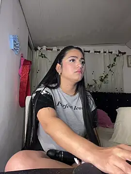 Snapshot of JazminTaylor chatting on 10, 3, 2025 JazminTaylor online show from 10, 3, 2025