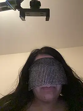 Snapshot of matmazel7777 chatting on 27, 10, 2025 matmazel7777 online show from 27, 10, 2025