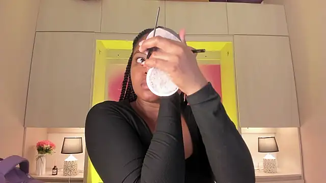 tamaraa smiith online show from 11, 1, 2026