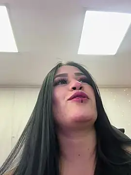 chica Hetfield online show from 26, 12, 2024