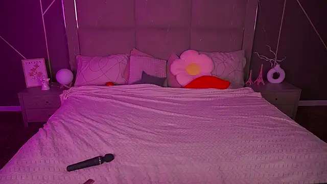 Snapshot of SusieWood chatting on 28, 2, 2026 SusieWood online show from 28, 2, 2026