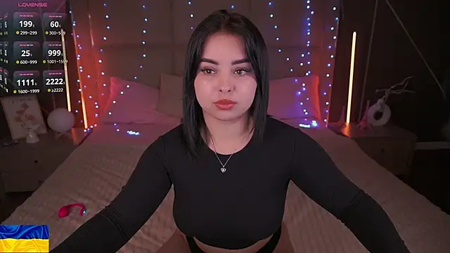 Snapshot of SusieWood chatting on 25, 3, 2026 SusieWood online show from 25, 3, 2026