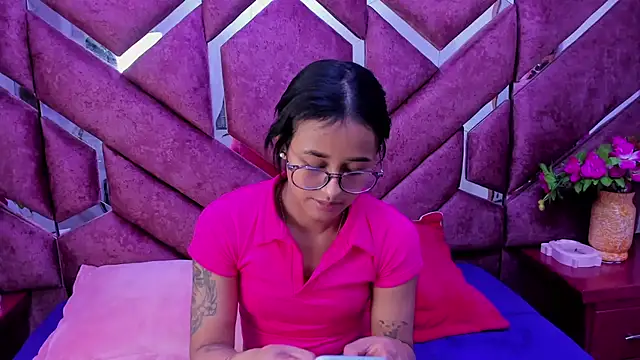 Snapshot of milly_print chatting on 13, 3, 2025 milly print online show from 13, 3, 2025