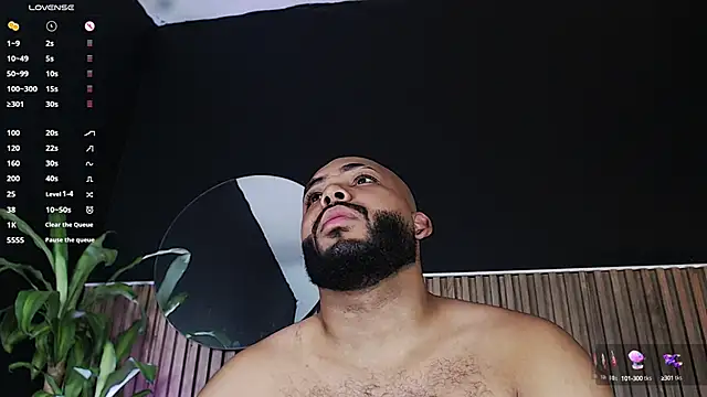 DilanJonnes  online show from 11, 12, 2024