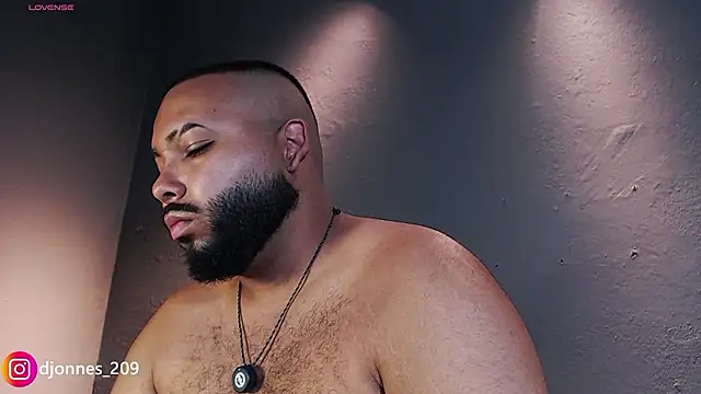 DilanJonnes  online show from 13, 3, 2026