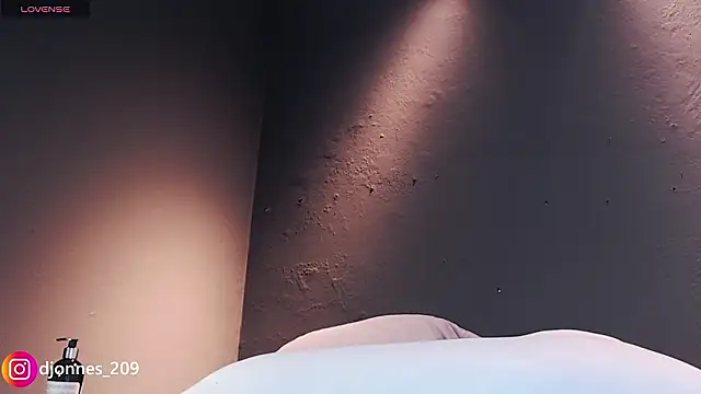 DilanJonnes  online show from 15, 3, 2026