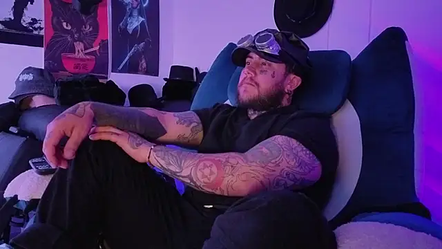 Snapshot of Ash_gusbig chatting on 5, 2, 2026 Ash gusbig online show from 5, 2, 2026