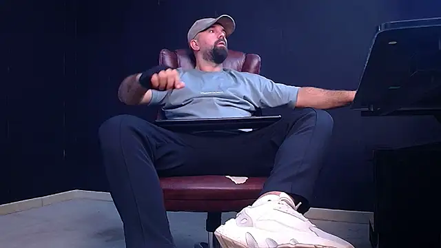 Snapshot of JackEthann chatting on 27, 9, 2025 JackEthann online show from 27, 9, 2025