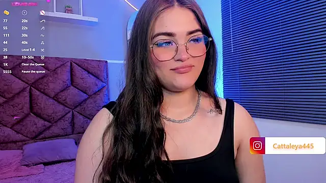 cattaleya    online show from 28, 2, 2025