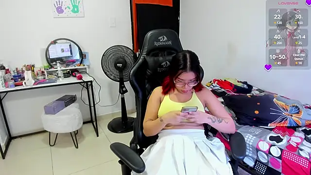 Snapshot of Max_kony chatting on 8, 3, 2025 Max kony online show from 8, 3, 2025