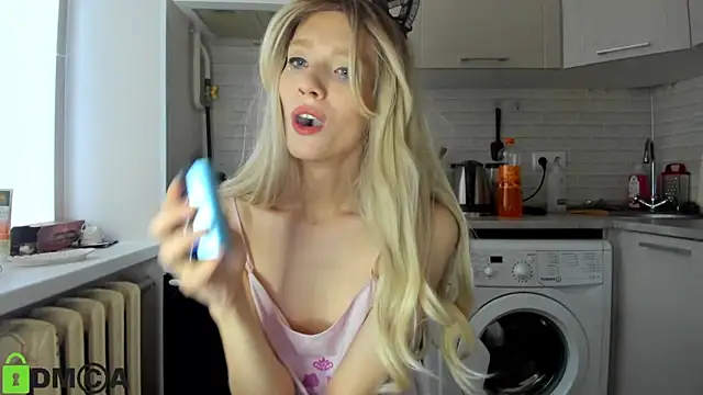 Snapshot of _Alice_Kitty chatting on 24, 1, 2025 Alice Kitty online show from 24, 1, 2025