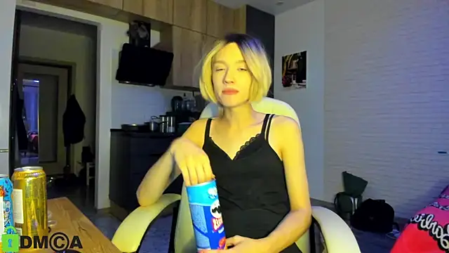 Snapshot of _Alice_Kitty chatting on 10, 10, 2025 Alice Kitty online show from 10, 10, 2025