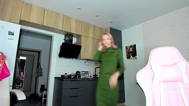 Snapshot of _Alice_Kitty chatting on 2, 2, 2026 Alice Kitty online show from 2, 2, 2026