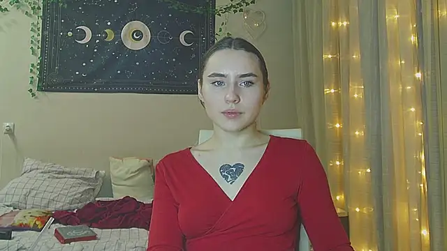 Snapshot of Aurora_workerr chatting on 8, 1, 2025 Aurora workerr online show from 8, 1, 2025