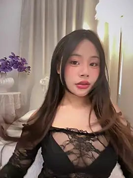 Snapshot of Hot_Mm chatting on 9, 4, 2026 Hot Mm online show from 9, 4, 2026