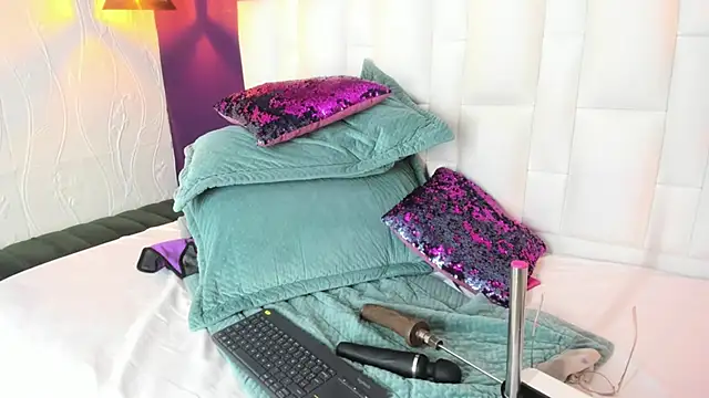 Abbyadams online show from 26, 1, 2025