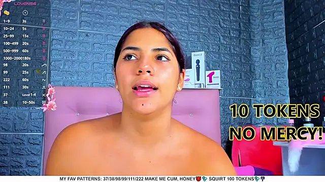 Snapshot of AriannaLewiis chatting on 3, 2, 2025 AriannaLewiis online show from 3, 2, 2025
