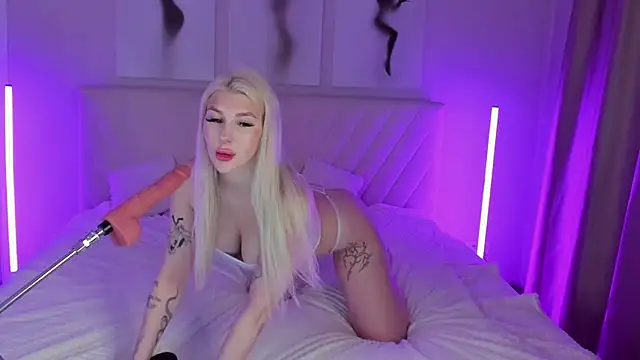 EmmaBarbs online show from 31, 1, 2025