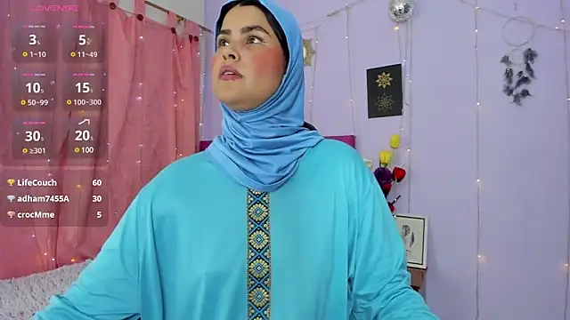 AishaAmin  online show from 21, 1, 2025