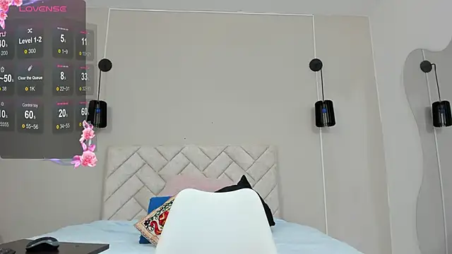 Lea nahid online show from 5, 3, 2025