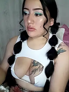 Snapshot of kirara_dirty chatting on 9, 3, 2025 kirara dirty online show from 9, 3, 2025