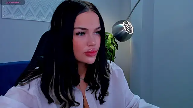 Angel Sapphire  online show from 22, 12, 2024