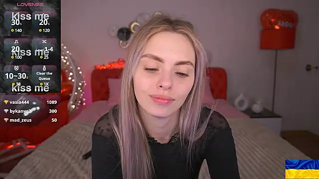 ChloeBrightt online show from 19, 3, 2025