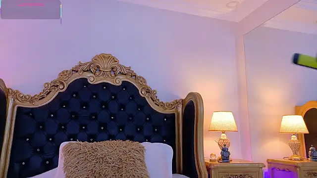 AdelinaVans online show from 19, 2, 2026