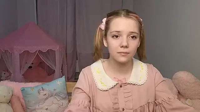 PrincessLittleKiki online show from 2, 3, 2026