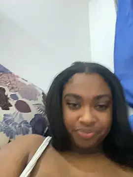 Snapshot of _MARRTINNA_ chatting on 5, 2, 2025  MARRTINNA  online show from 5, 2, 2025