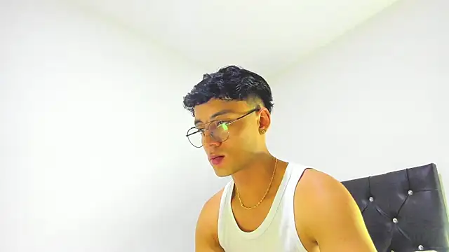 Snapshot of Sebastian-Dash chatting on 24, 1, 2025 Sebastian-Dash online show from 24, 1, 2025