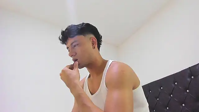 Snapshot of Sebastian-Dash chatting on 26, 2, 2025 Sebastian-Dash online show from 26, 2, 2025