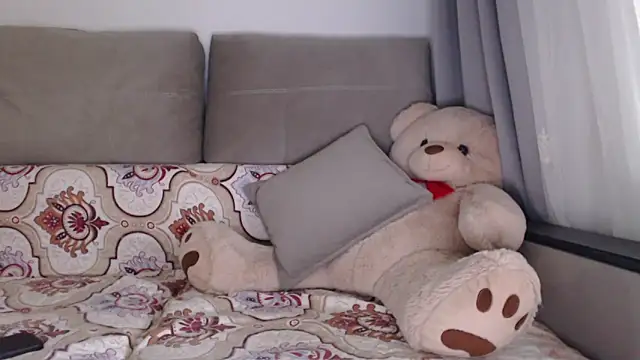 Snapshot of _JustmeHere_ chatting on 4, 11, 2025 JustmeHere online show from 4, 11, 2025