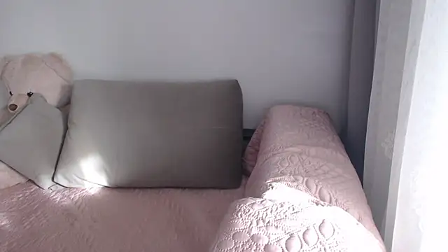 Snapshot of _JustmeHere_ chatting on 15, 12, 2025 JustmeHere online show from 15, 12, 2025