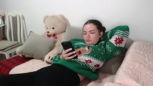 Snapshot of _JustmeHere_ chatting on 15, 12, 2025 JustmeHere online show from 15, 12, 2025