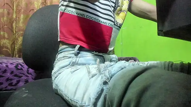 Snapshot of Brenda_Smith69 chatting on 2, 12, 2025 Brenda Smith69 online show from 2, 12, 2025