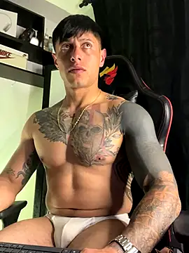 Snapshot of darmod chatting on 1, 10, 2025 darmod online show from 1, 10, 2025