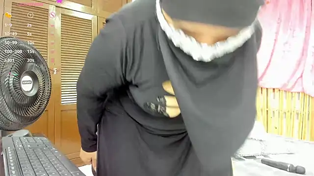 Uzziah Sabag online show from 28, 2, 2025