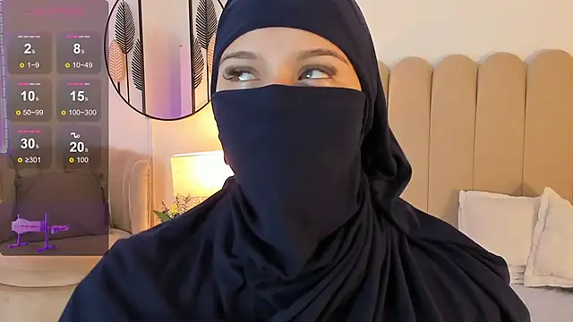 Snapshot of anna-henao chatting on 12, 12, 2024 anna-henao online show from 12, 12, 2024