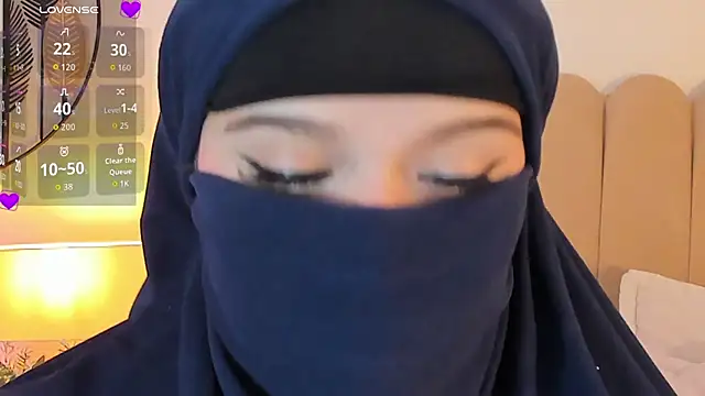 Snapshot of anna-henao chatting on 18, 9, 2025 anna-henao online show from 18, 9, 2025