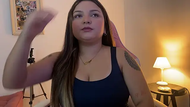 Snapshot of SweetPaige_ chatting on 5, 2, 2026 SweetPaige online show from 5, 2, 2026