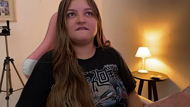 Snapshot of SweetPaige_ chatting on 19, 2, 2026 SweetPaige online show from 19, 2, 2026