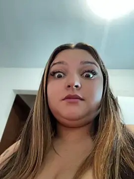 Snapshot of SweetPaige_ chatting on 13, 4, 2026 SweetPaige online show from 13, 4, 2026