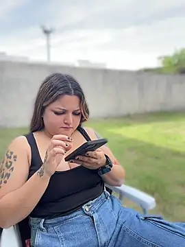 Snapshot of SweetPaige_ chatting on 15, 4, 2026 SweetPaige online show from 15, 4, 2026