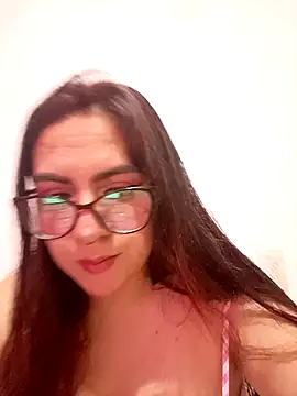 Snapshot of Celestte22 chatting on 25, 11, 2025 Celestte22 online show from 25, 11, 2025